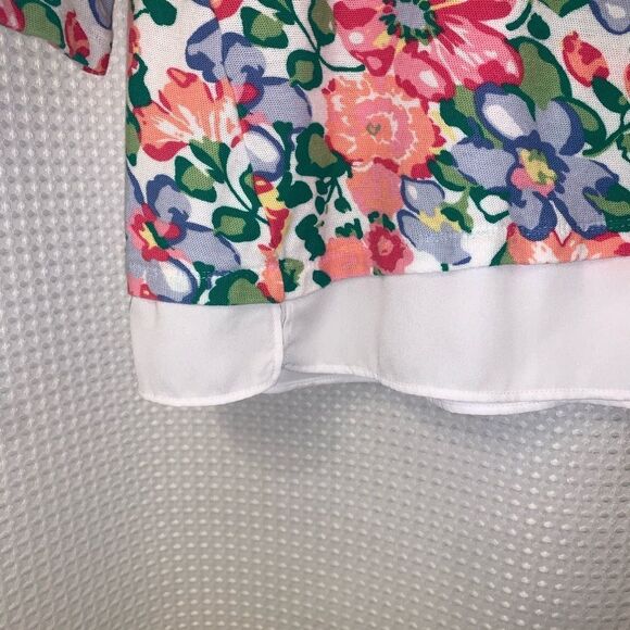 😊 3/$30
Talbots | Light Sweater Blouse Hem Sz Small Floral EUC - Picture 3 of 7